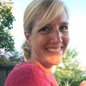 Meet your Posher, Anne-claude